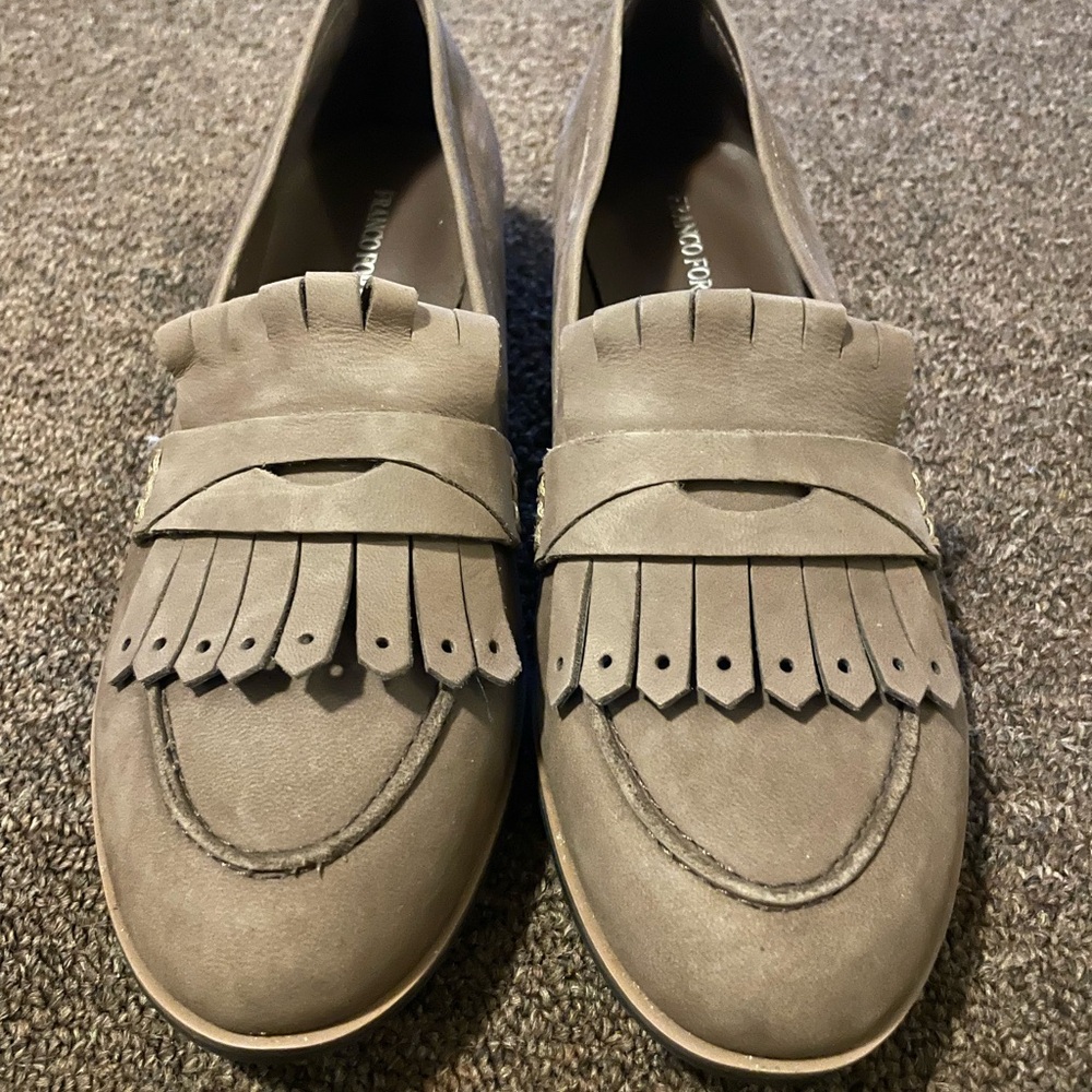 Franco Fortini Gray Fringe Loafers